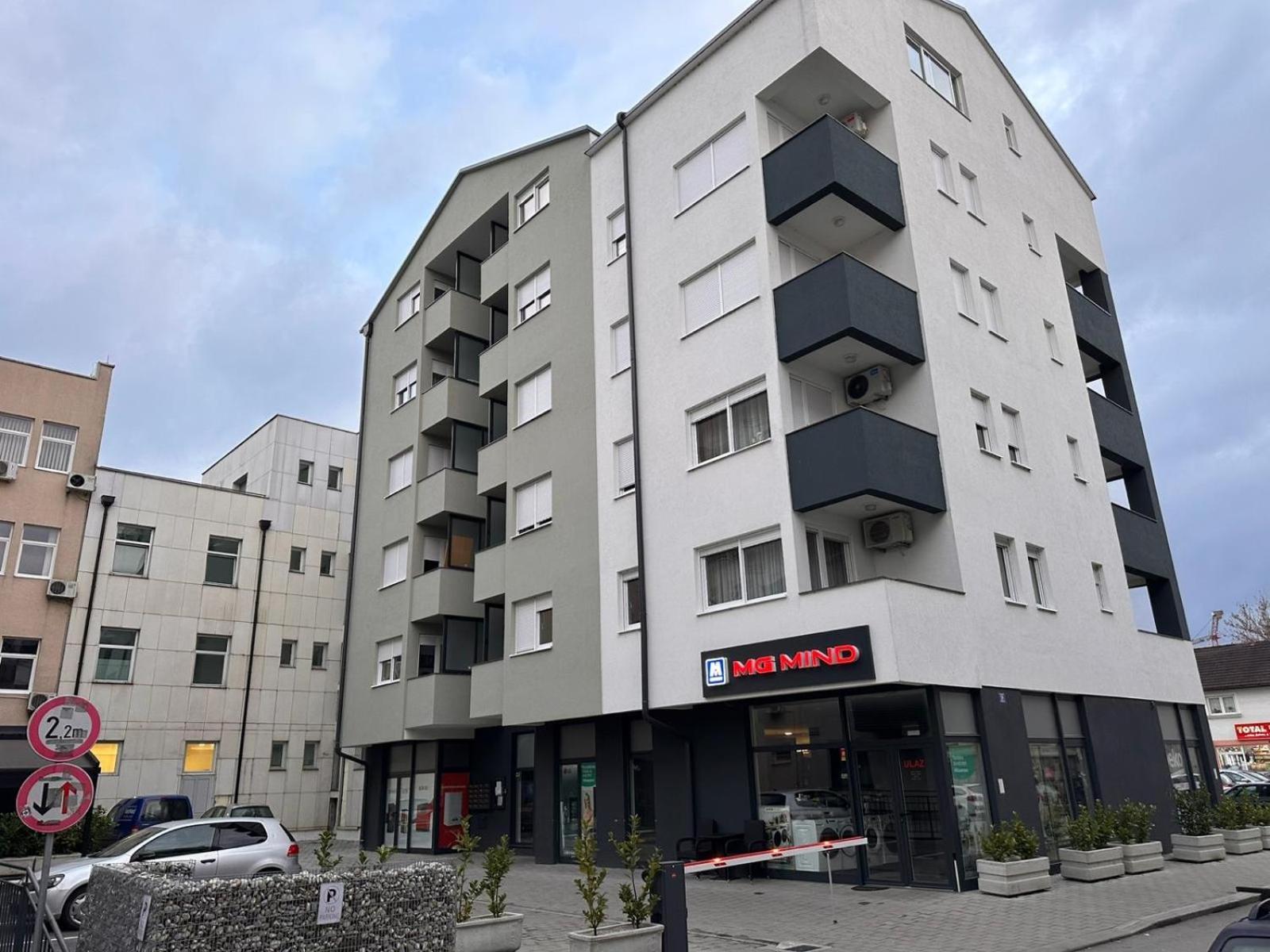 Lux Apartment III Prijedor Exteriér fotografie